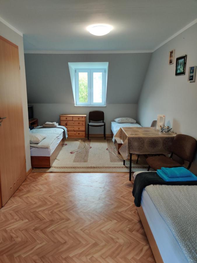 Villa Pod Bocianim Gniazdem à Stary Folwark Extérieur photo
